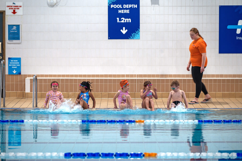 Swimming Lessons at Horizon Waterlooville a group of kids in a pool